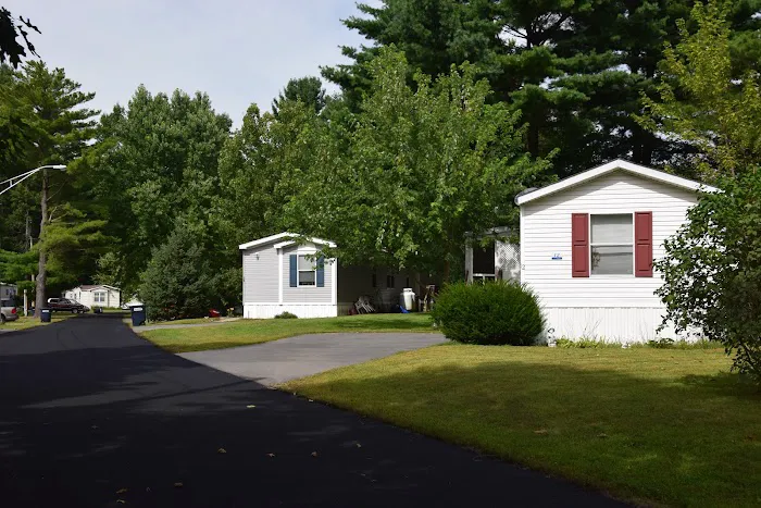 Birch Meadows Manufactured Home Community Picture 8