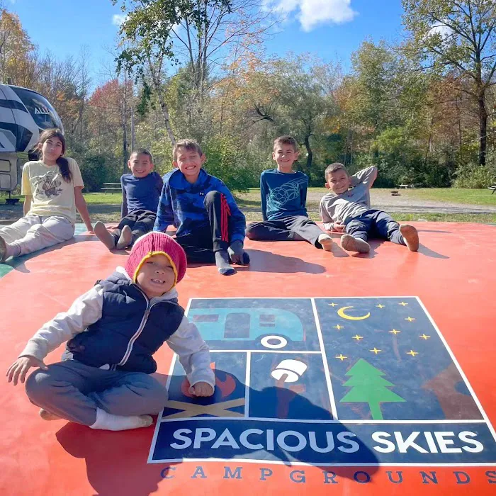 Spacious Skies Campgrounds - Woodland Hills Picture 4