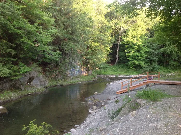Aqua Vista Valley Campgrounds Picture 6