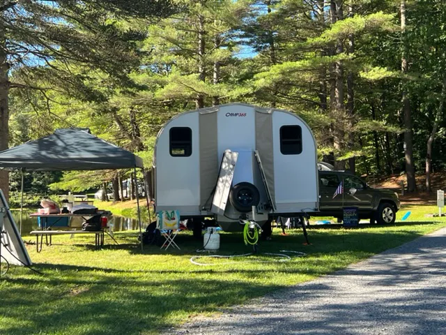Pine Hollow Campground - Pownal VERMONT Picture 7