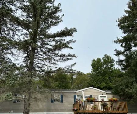 Lakeview Terrace Mobile Home Park