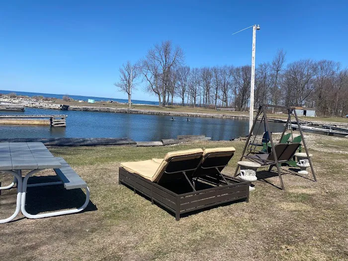 Hidden Harbor Campground and Marina Picture 8