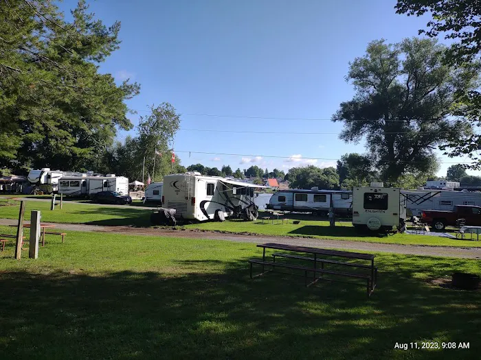 Black River Bay Campgrounds Picture 7
