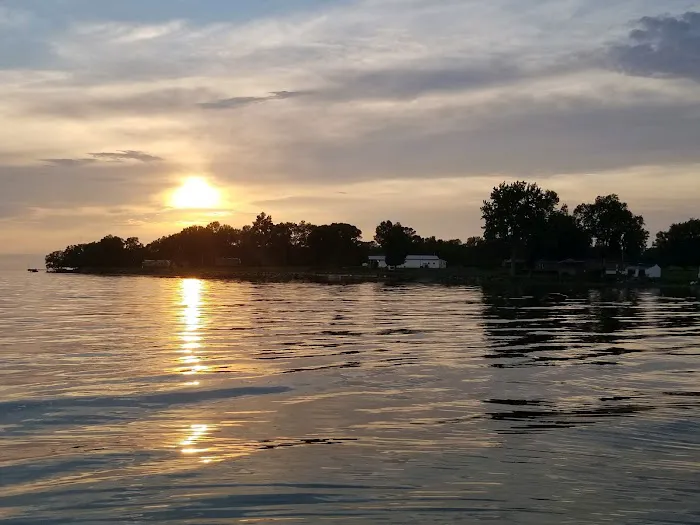 Ontario Shores and Marina (RV Park) Picture 6