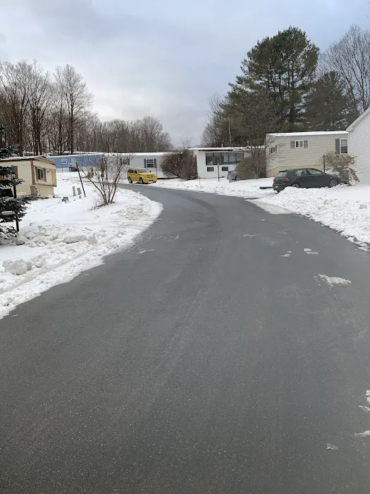 Lake Onota Village Picture 5