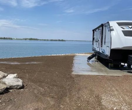 River wind manufactured housing community and campground