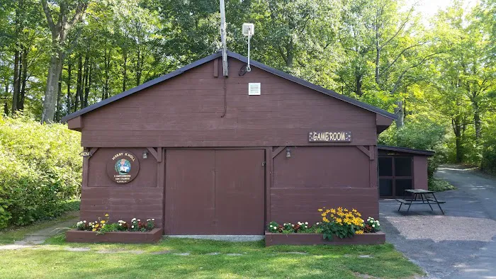 Merry Knoll Campground Picture 2