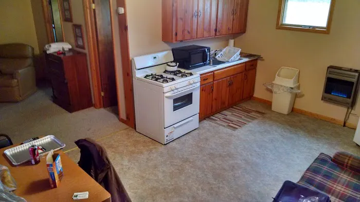 Riverside Acres Campground & Cottages Picture 5