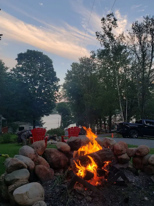 Watersedge Campground Picture 4