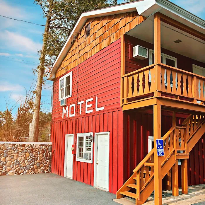 Whippoorwill Motel & Campsites Picture 6