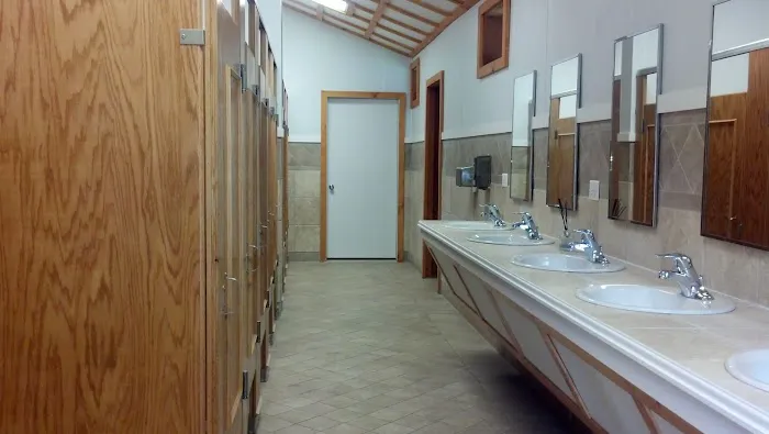King Phillips Campground & Resort Picture 3