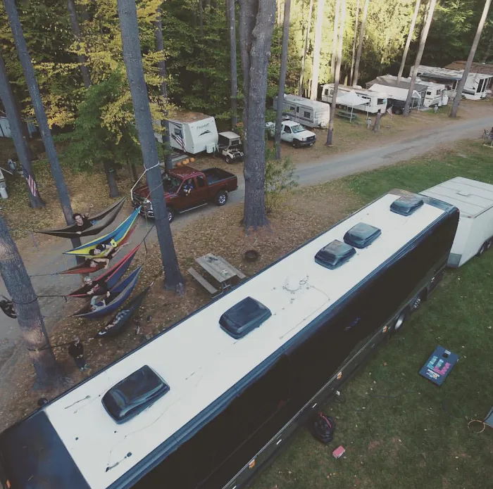 Running Bear Camping Area Picture 8