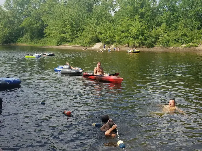 Lake George Escape Campground Picture 10
