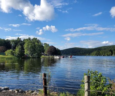 Lake Waramaug State Park Campground