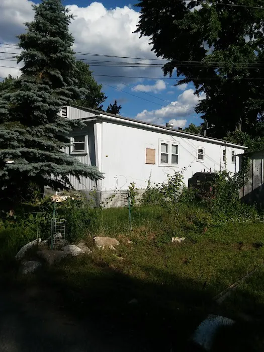 Boston Rd. Mobilehome Park Picture 6