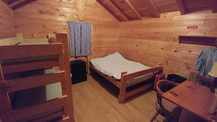 Crow's Nest Campground Picture 6