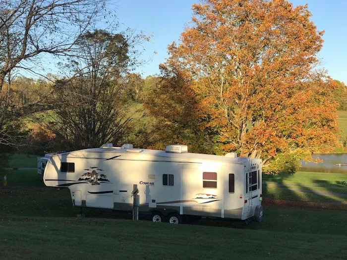 Lake Champagne RV Picture 10