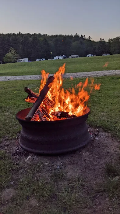 Ashuelot River Campground Picture 4