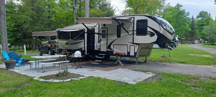 Lazy Lions Campground Picture 3