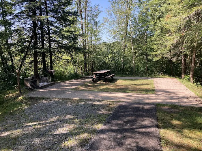 Putnam Pond Campground Picture 8