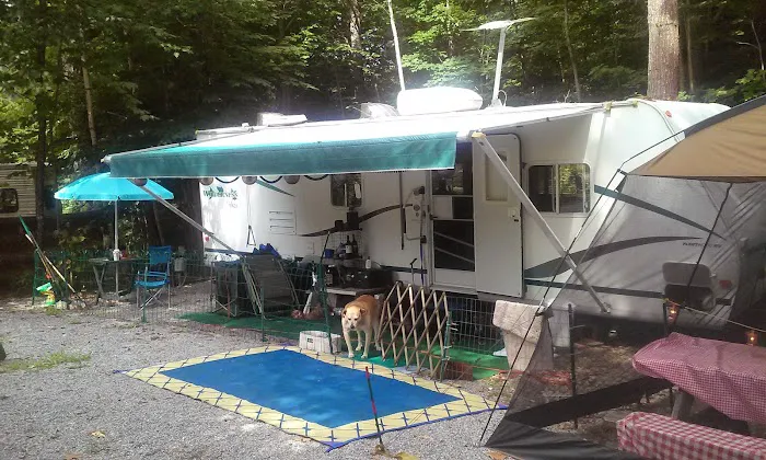 Joe's Hideaway Llc Picture 7