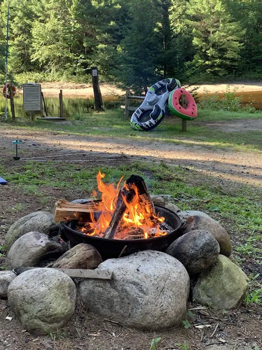 Medcalf Acres Riverfront Campground - Camping in the Adirondacks Picture 9