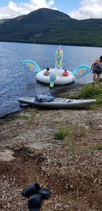East Dollar Island Campground #1 (dock) Picture 4