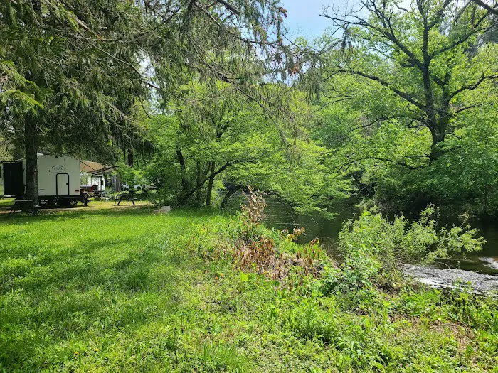 Peppertree Campground Picture 6