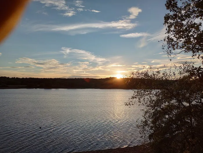 West Thompson Lake Campground Picture 3