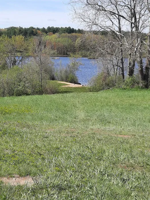 West Thompson Lake Campground Picture 4