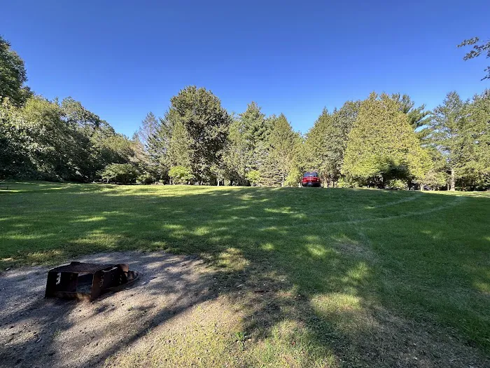 Wolf Den Campground Picture 2