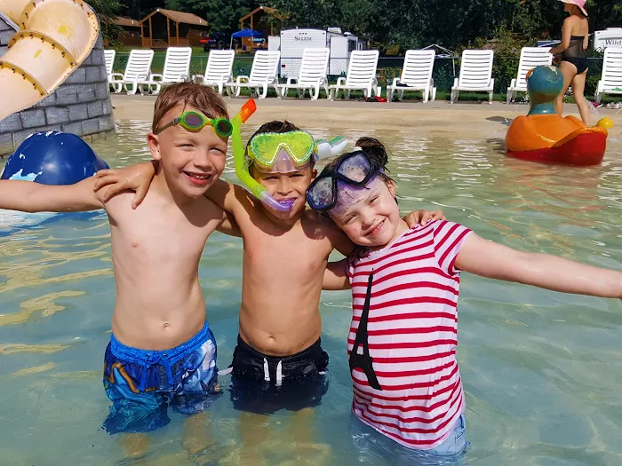 Adventure Bound Camping Resorts - New Hampshire Picture 2