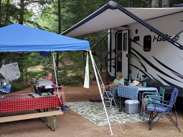 Twin Tamarack Family Camping Picture 4