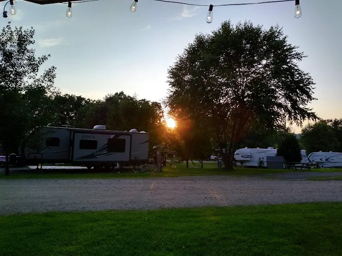 River Meadow Campground Picture 6