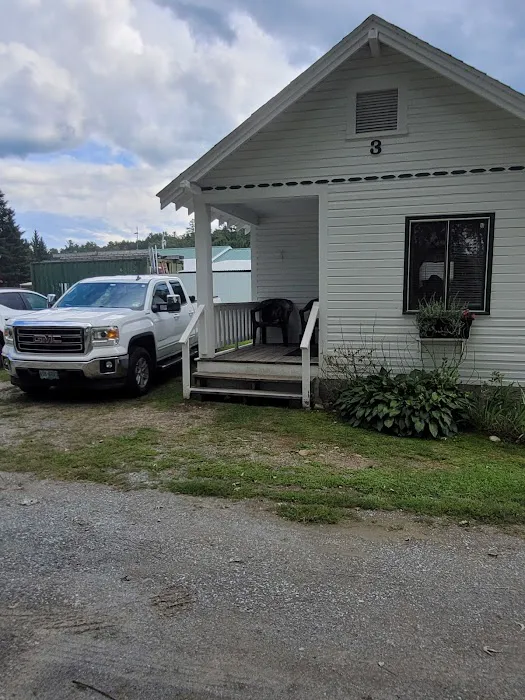 Twin River Campground & Cottages Picture 6