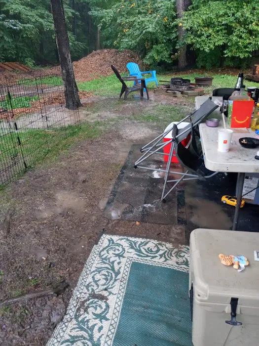 Whispering Pines Campground Picture 9