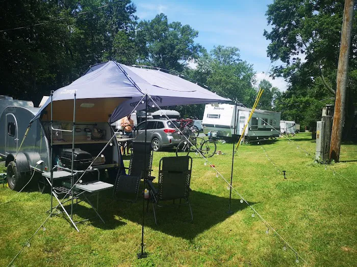 10 Acres Campground Picture 9