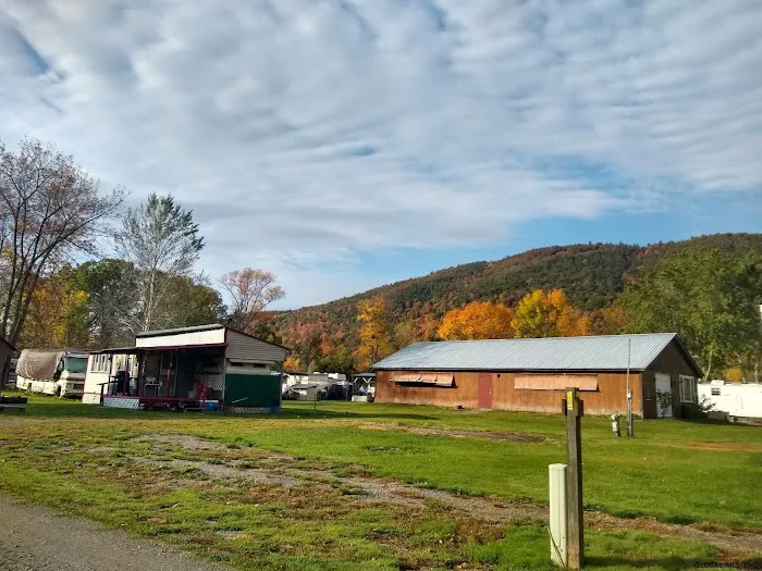 Laku RV Campground Picture 2