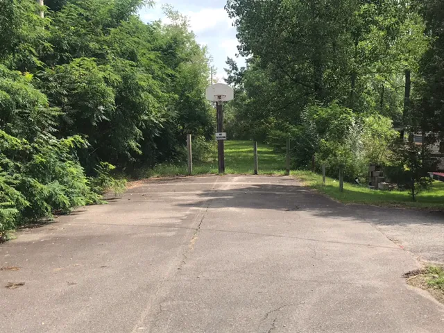 Laku RV Campground Picture 10