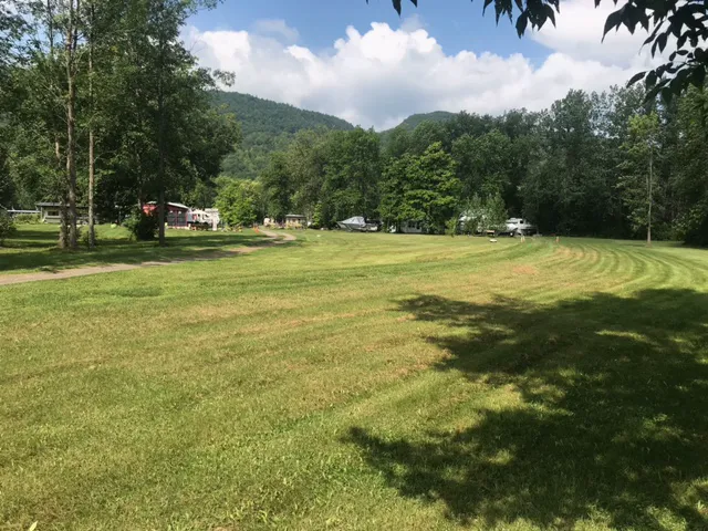 Laku RV Campground Picture 5