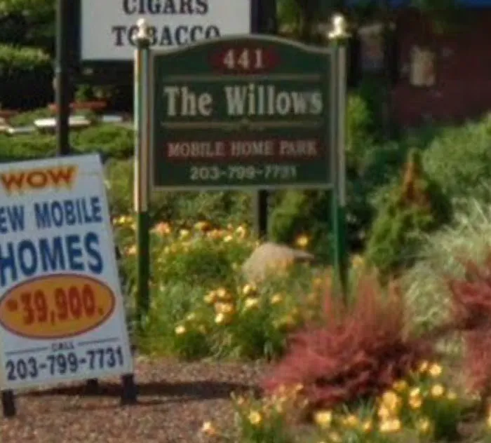 The Willows LLC Picture 2