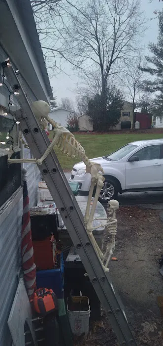 Suburban Village Mobile Home Park Picture 3