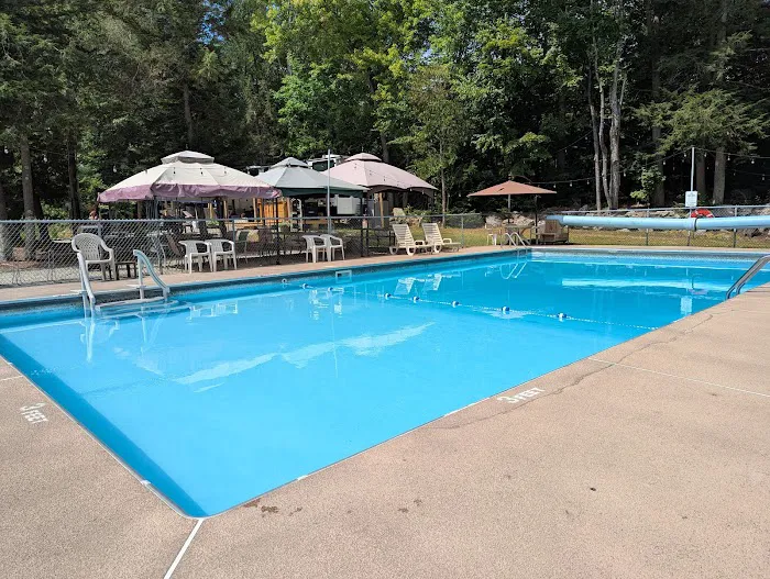 Autumn Hills Campground Picture 6