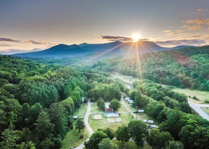 Goose Hollow Camp & RV Park Picture 2