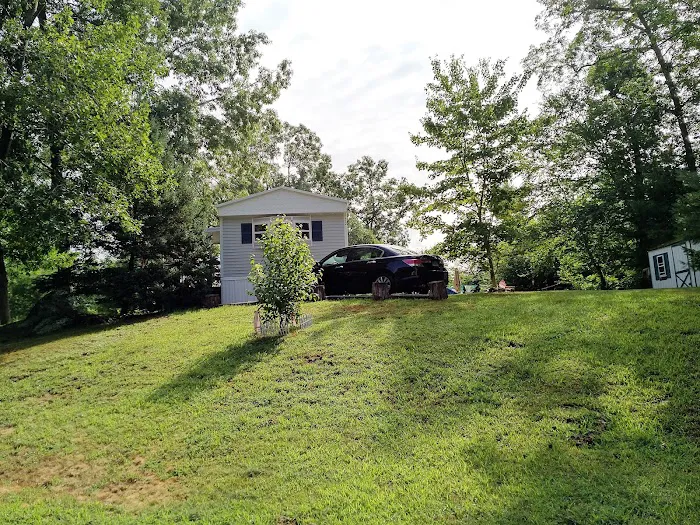 Tilting Rock Mobile Home Community Picture 8