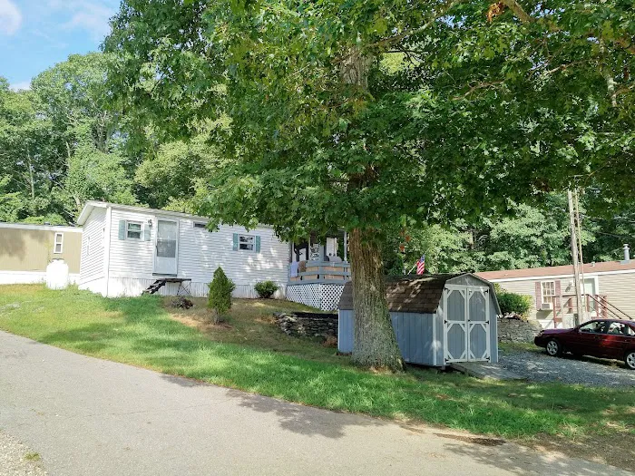 Tilting Rock Mobile Home Community Picture 7