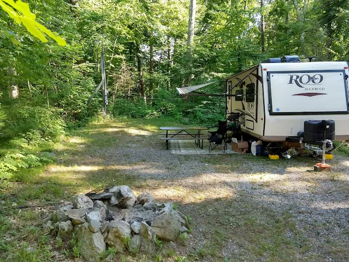 Lake Manchaug Camping, LLC Picture 3
