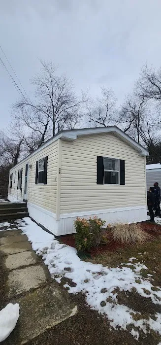 American Mobile Home Park Picture 5