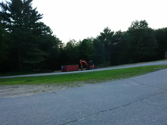 Interlakes Mobile Home Park Picture 3
