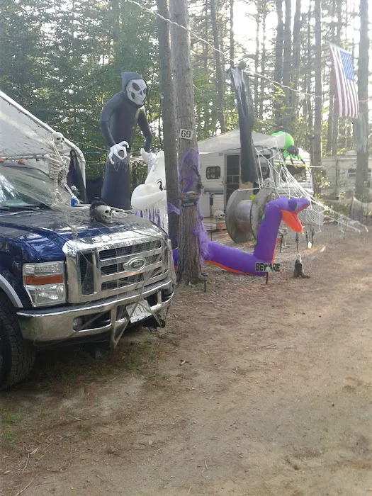 Lazy River Camping Area Picture 9